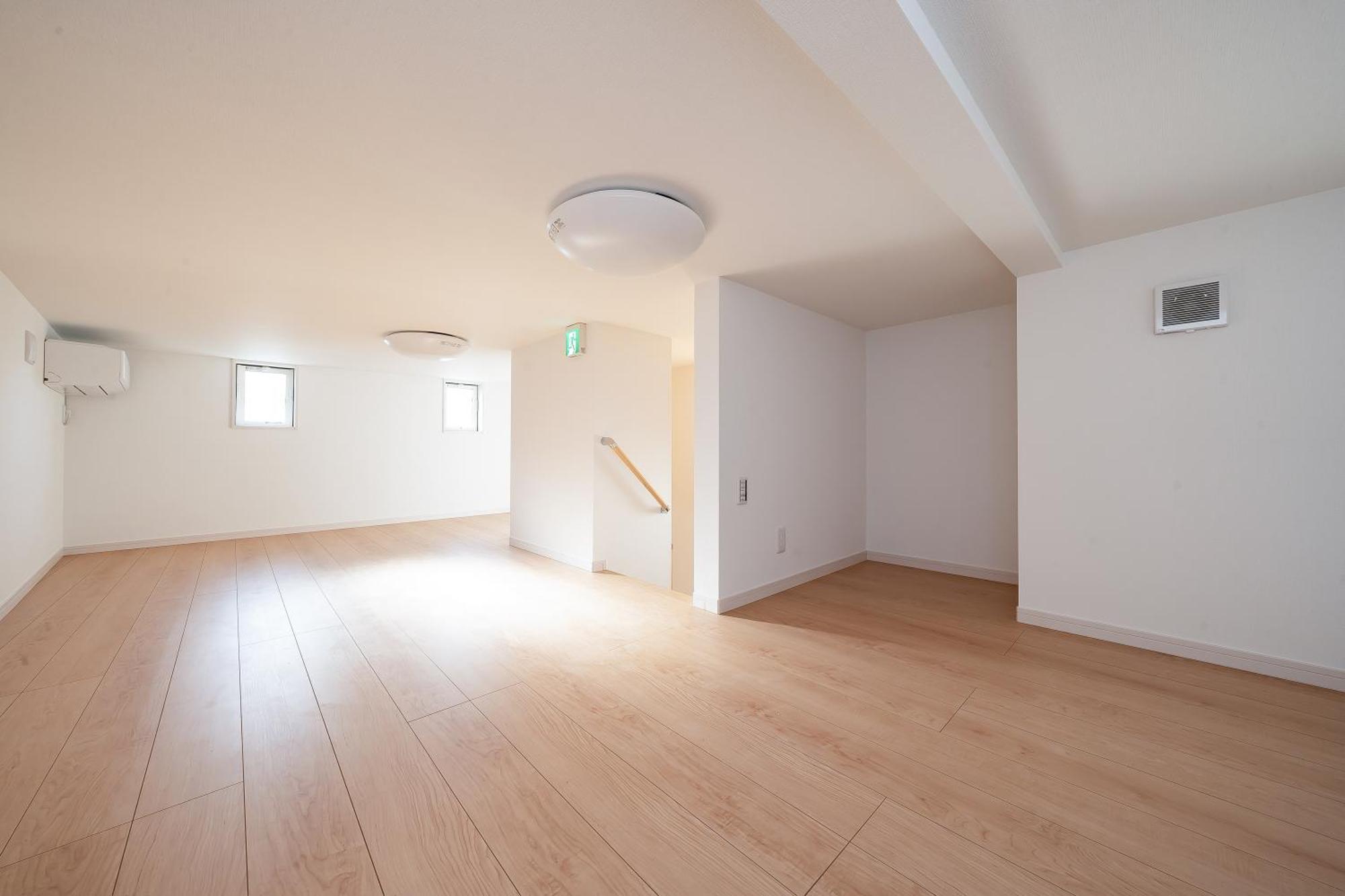 52, Higashi-mukojima, Entire House For Rent